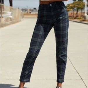 Brandy Melville John halt plaid pants